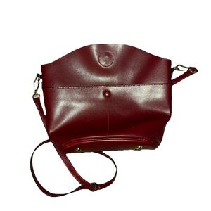 Women's Smooth Leather-Look Crossbody Bag in Burgundy